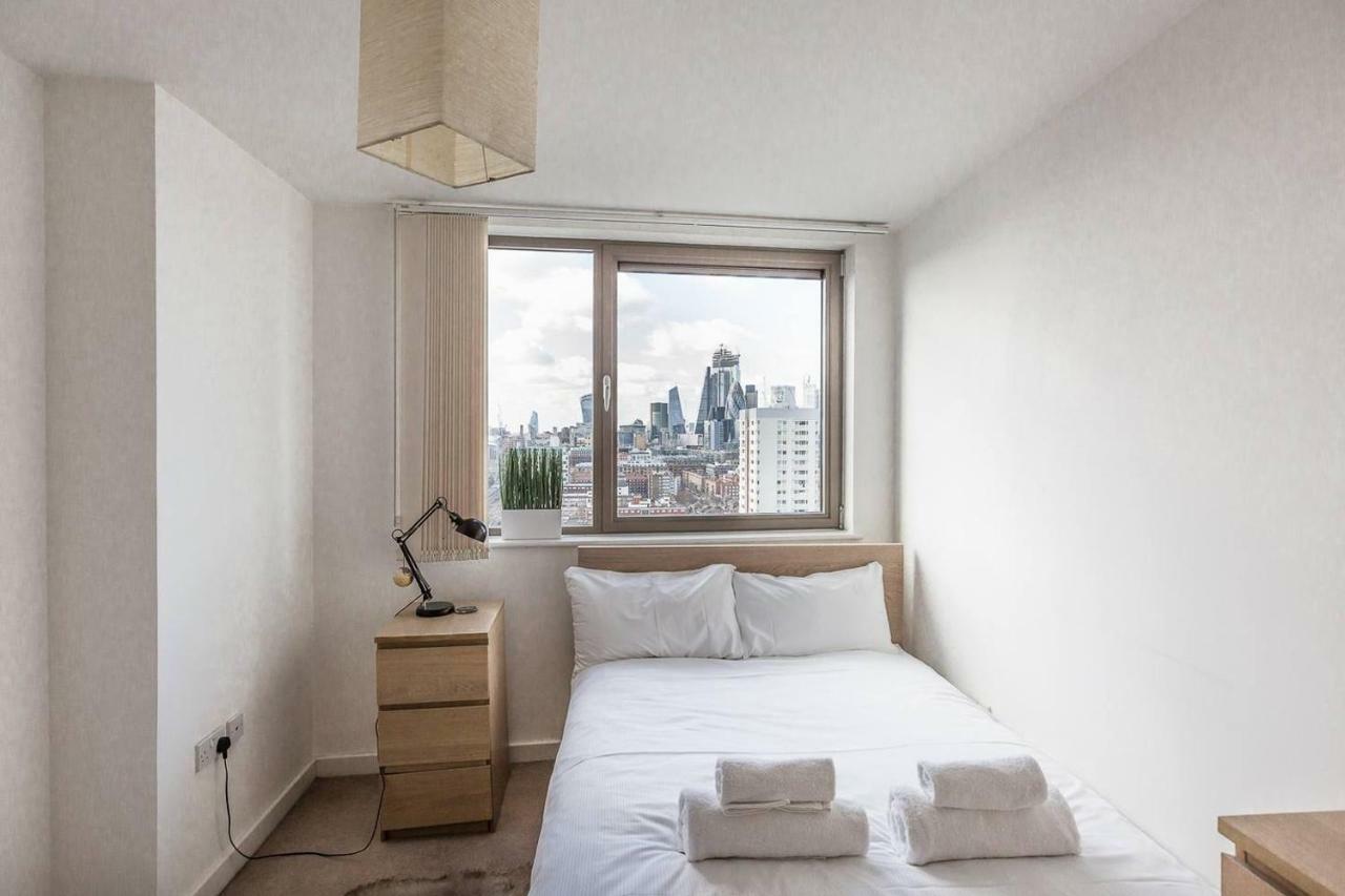 Modern 1 Bedroom Apartment In E1 With Great Views Londýn Exteriér fotografie