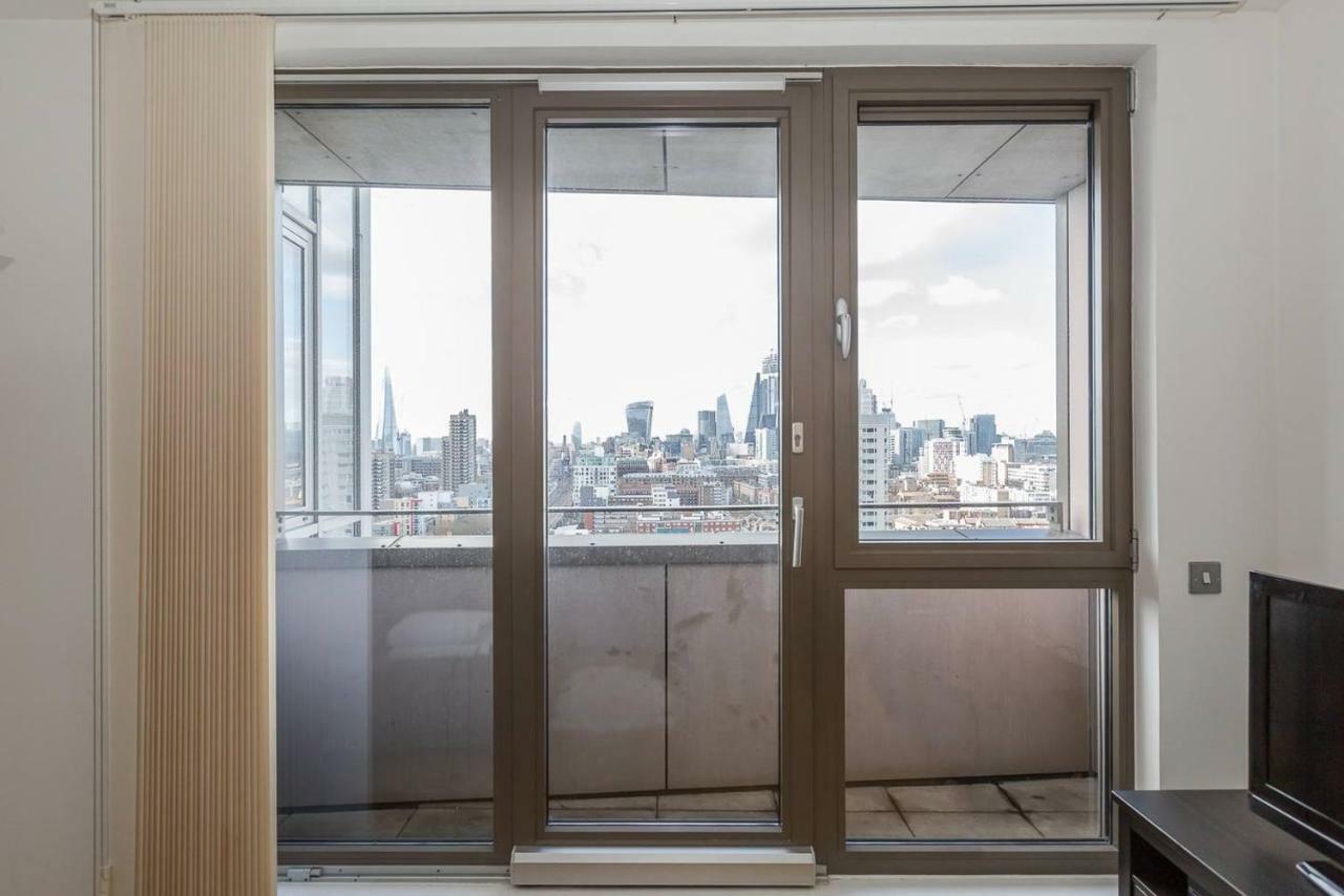 Modern 1 Bedroom Apartment In E1 With Great Views Londýn Exteriér fotografie