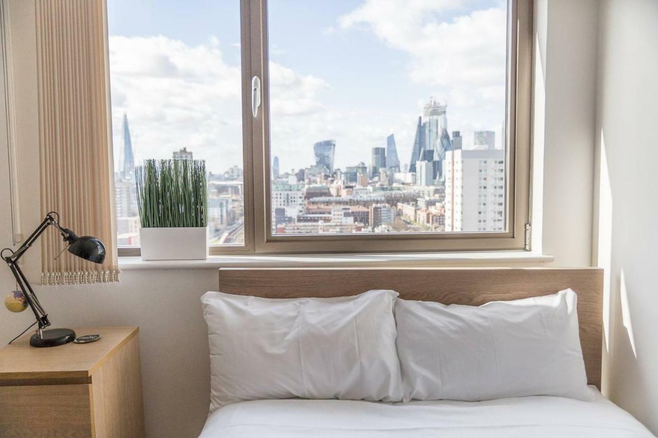 Modern 1 Bedroom Apartment In E1 With Great Views Londýn Exteriér fotografie